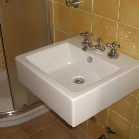 Hotell Tenuta Carbognano