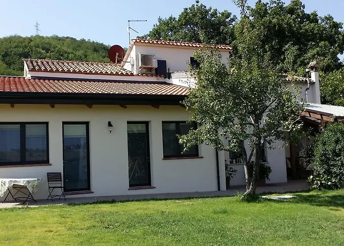 Tenuta Carbognano Szálloda *