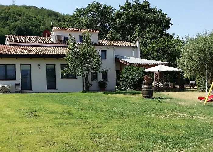 Tenuta Carbognano فندق *